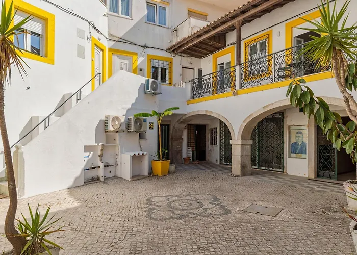 Downtown Farol アパート